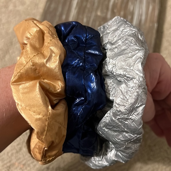 Scrunchie bundle - Picture 3 of 3